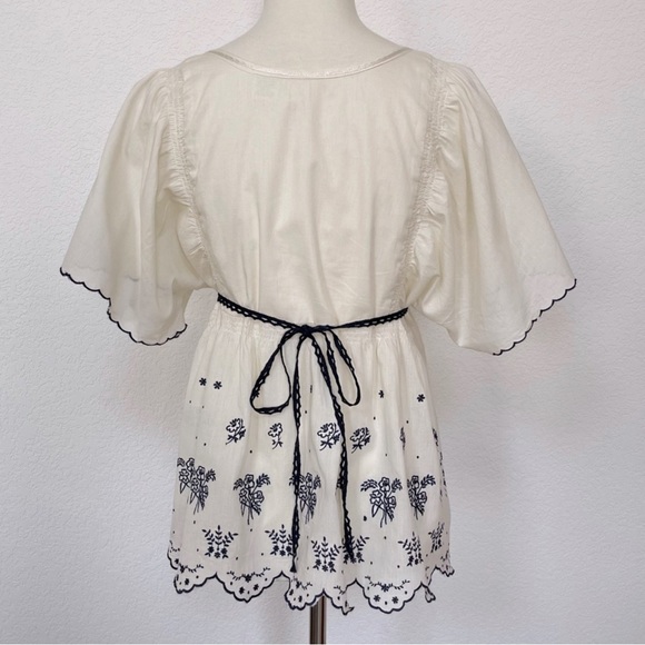 ๐Anthropologie embroidered top NWTโก๏ธ - Picture 2 of 3